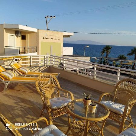 Suite In Front Of The Sea Nea Thesi エクステリア 写真